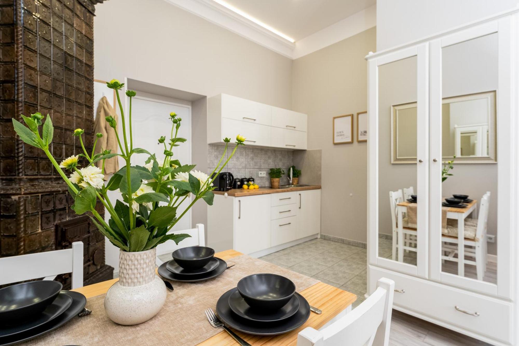 Apartment Loreto 1 By Cozyplace